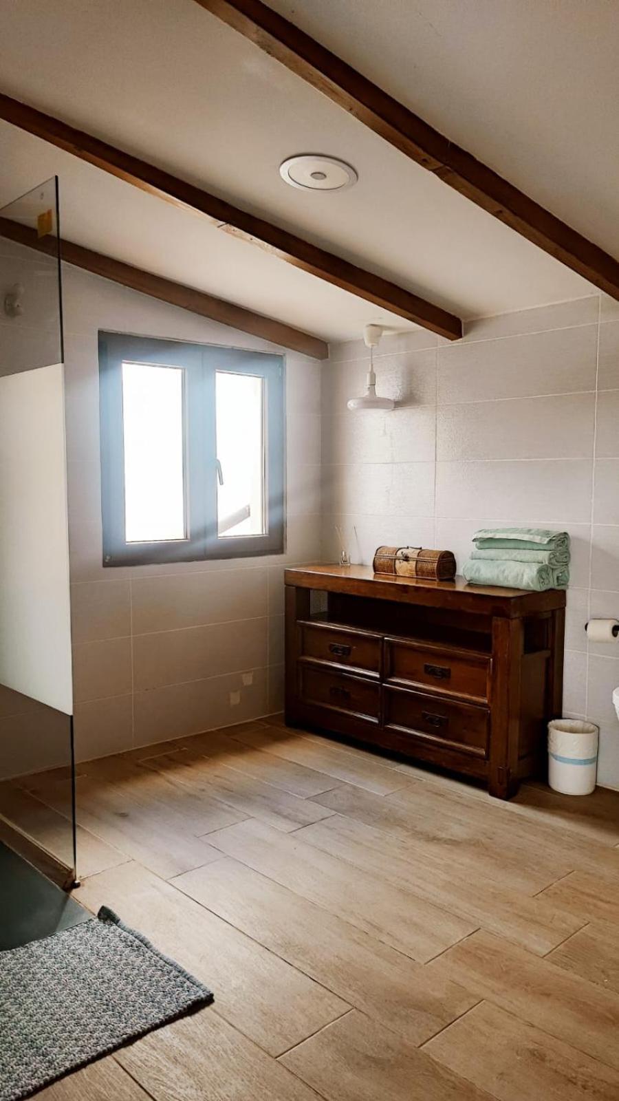 Beautiful Chalet With Wifi And Free Parking Arona  Zewnętrze zdjęcie