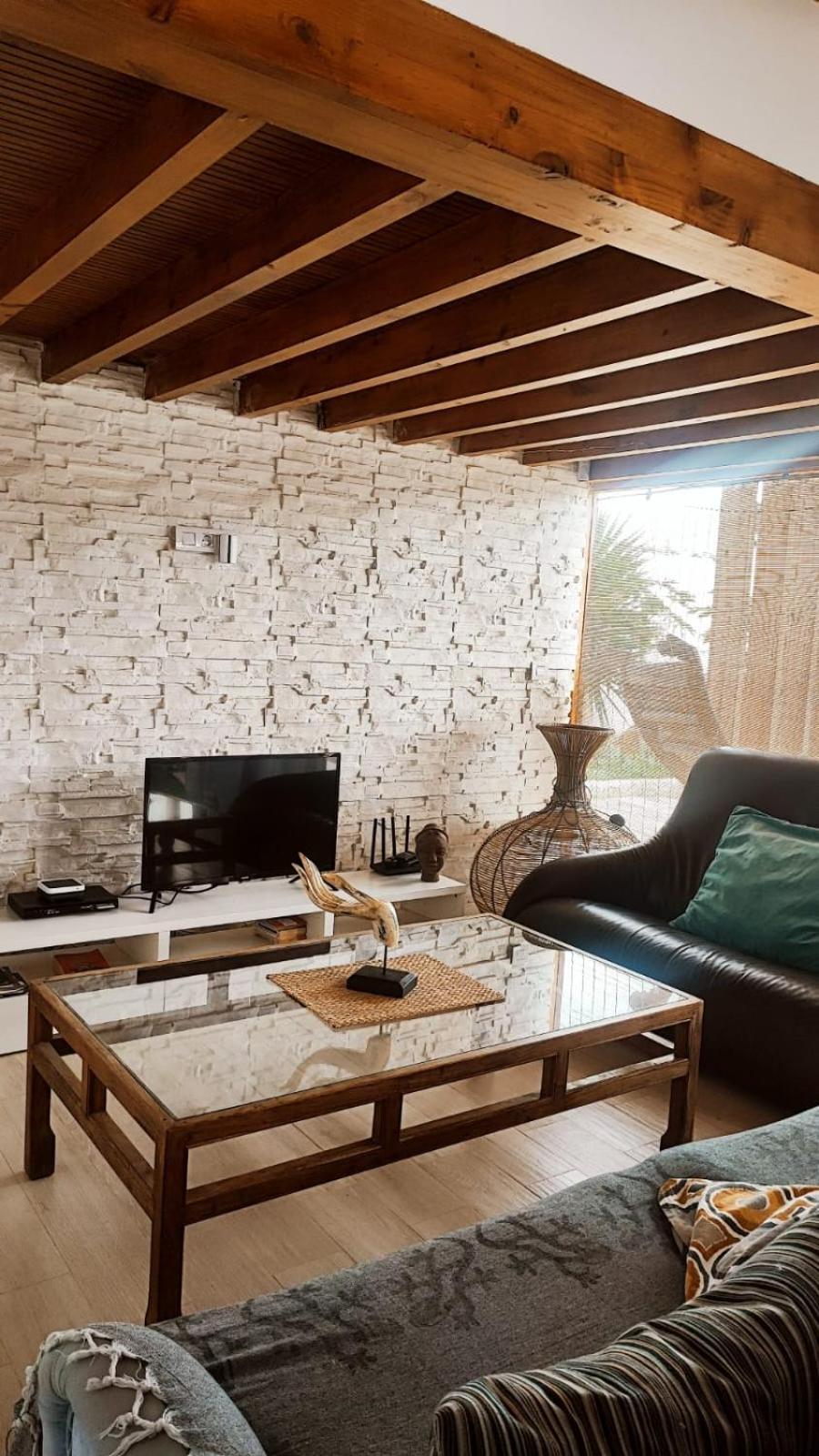 Beautiful Chalet With Wifi And Free Parking Arona  Zewnętrze zdjęcie